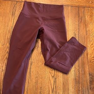 classic burgundy size 6 wunder under cropped (thick cotton material)